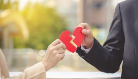 Assegno di mantenimento negato se manca questo requisito: la sentenza