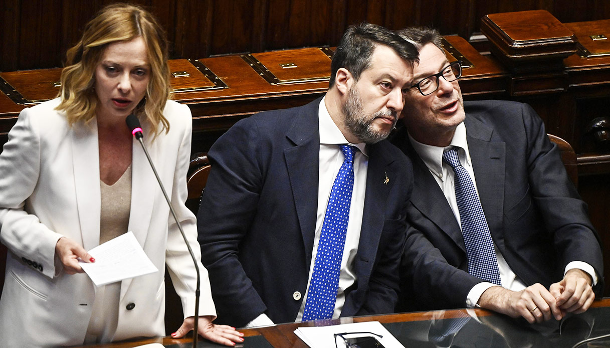 https://quifinanza.it/wp-content/uploads/sites/5/2024/08/meloni-salvini-giorgetti.jpg