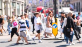 Vaiolo delle scimmie in Italia, possibile lockdown? La circolare del Ministero: chi rischia di più