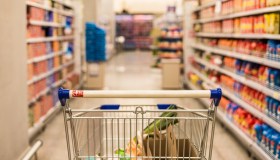 Ritirato set di posate, rischio migrazione metalli pericolosi sul cibo