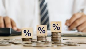 Mutui, domanda in calo: le previsioni sui tassi di interesse, in salita