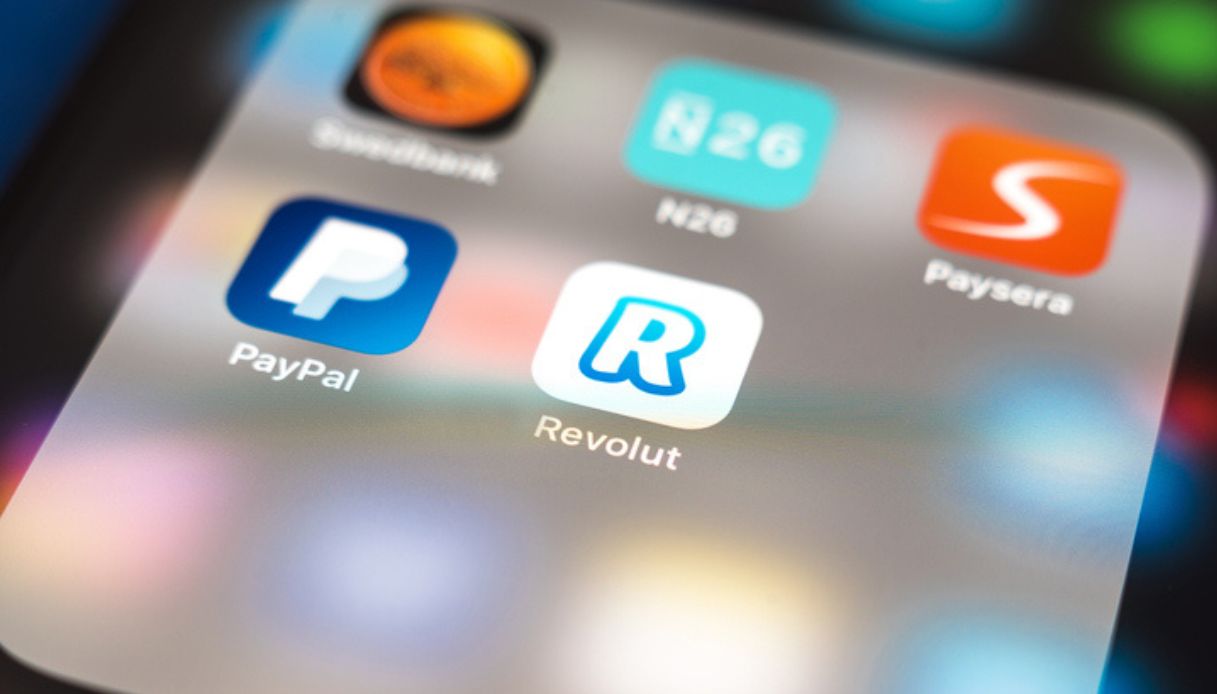 Revolut lancia