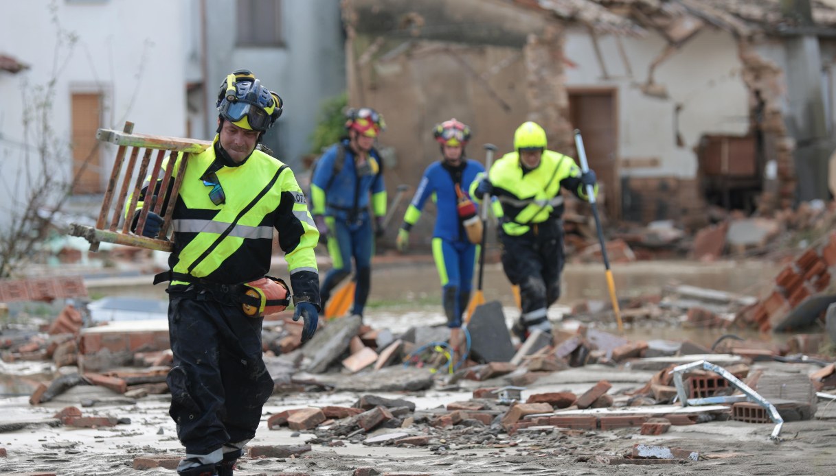 Alluvione, governo vara stato di emergenza e stanzia 20 mln per l’Emilia e 4 per le Marche #adessonews