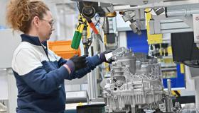 Fusione Renault-Stellantis, ipotesi colosso dell’automotive da 18 marchi: quali ostacoli