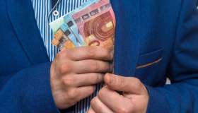 La ricchezza finanziaria italiana raggiunge 6.200 miliardi, ma interessa pochi