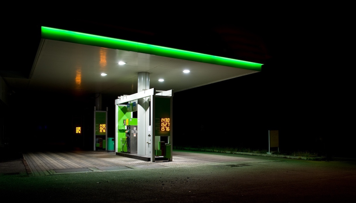 https://quifinanza.it/wp-content/uploads/sites/5/2024/09/scheda-carburante.jpg