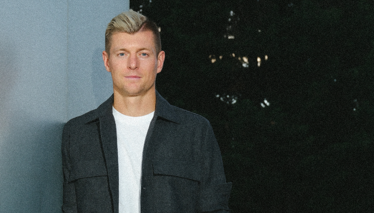 Toni Kroos per Marc O’Polo: quando stile e sostenibilità scendono in campo