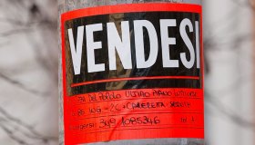 Quali immobili comprano gli over 64: sempre più investimenti, ma attenzione a Case Green