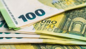 Bonus Natale 100 euro in arrivo con la tredicesima, i tre requisiti per averlo