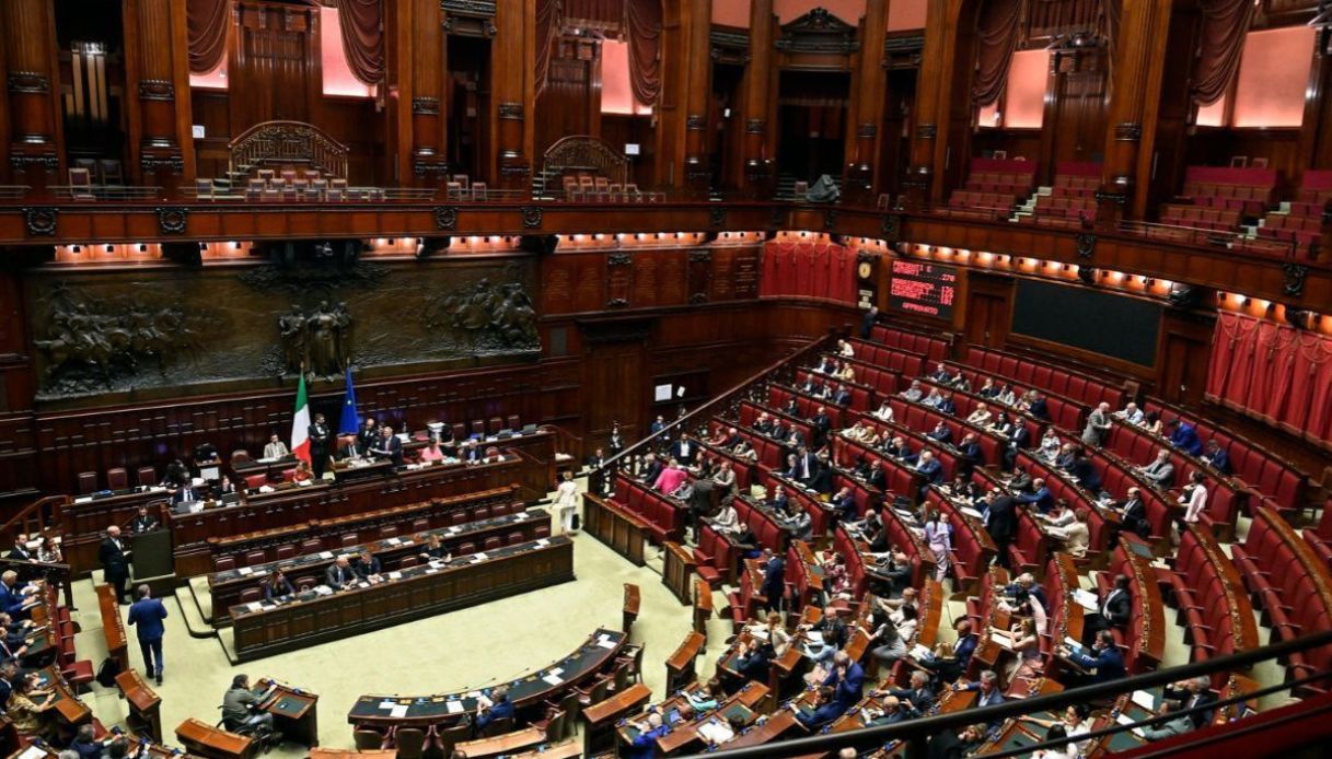 Calendario della Manovra 2025, il voto in Parlamento e le possibili modifiche sulle pensioni 