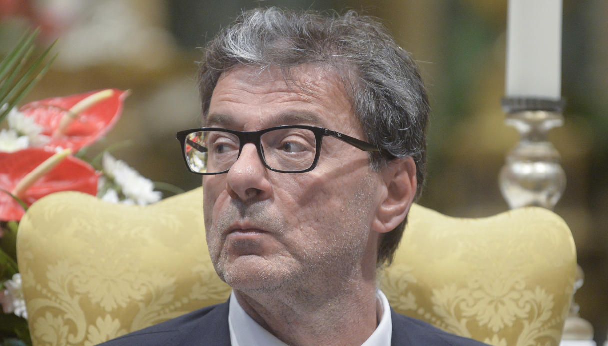 Giorgetti insiste sugli extraprofitti: “Chiedere sacrifici alle banche non è bestemmia”