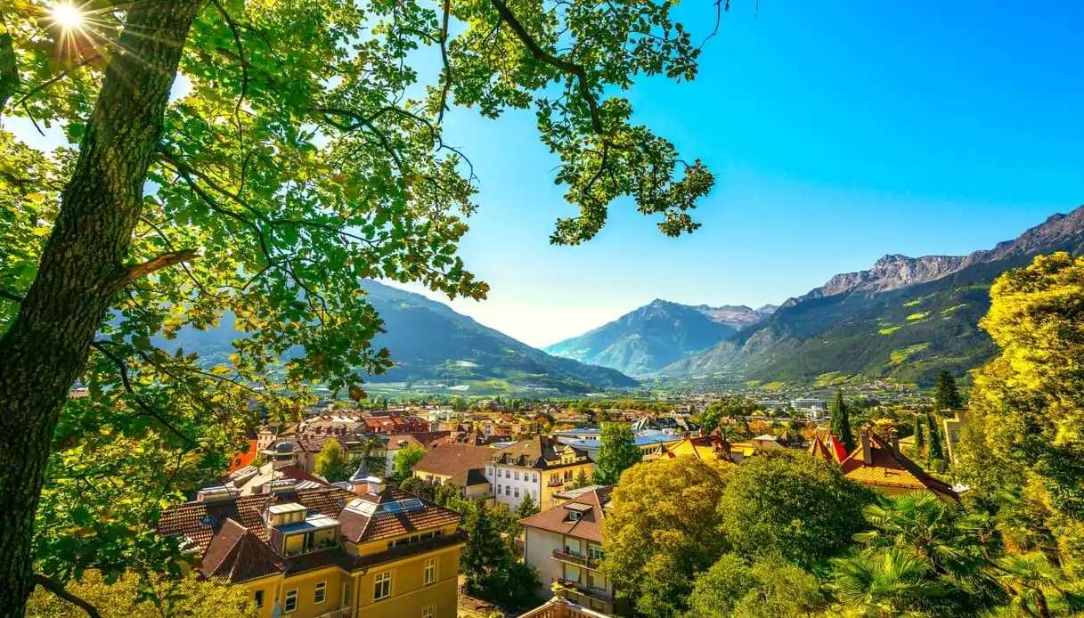 Reggio Emilia è prima nella classifica delle città più green, ma l’Italia è ancora in affanno