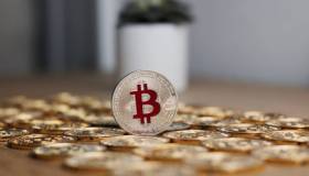 Bitcoin raggiunge 94mila dollari: la corsa senza fine della criptovaluta