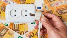 Petrolio a 67,9 dollari al barile, e le bollette? Come cambiano i prezzi dell’energia