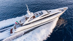 ISA Sport 120 M/Y ISA Love: lusso e innovazione in 37 Metri di design italiano
