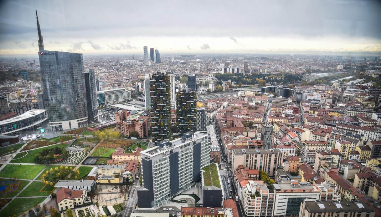 Rallenta il mercato immobiliare di Milano, prezzi troppo alti e calo delle compravendite