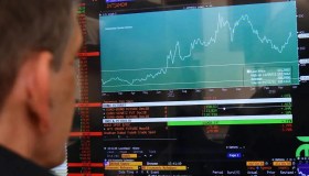 La Borsa del 1 novembre, Piazza Affari é la migliore in Europa a +1,15%