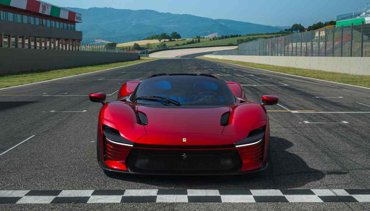 Ferrari chiude 3° trimestre in forte crescita: confermate guidance 2024