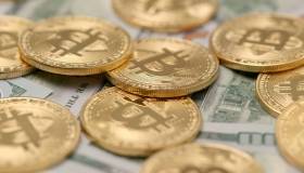 Bitcoin raggiunge 100mila dollari: fin dove può arrivare nel 2025