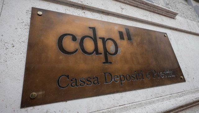 Cassa depositi e prestiti investe 81 miliardi di euro, chi riceve i fondi  dello Stato