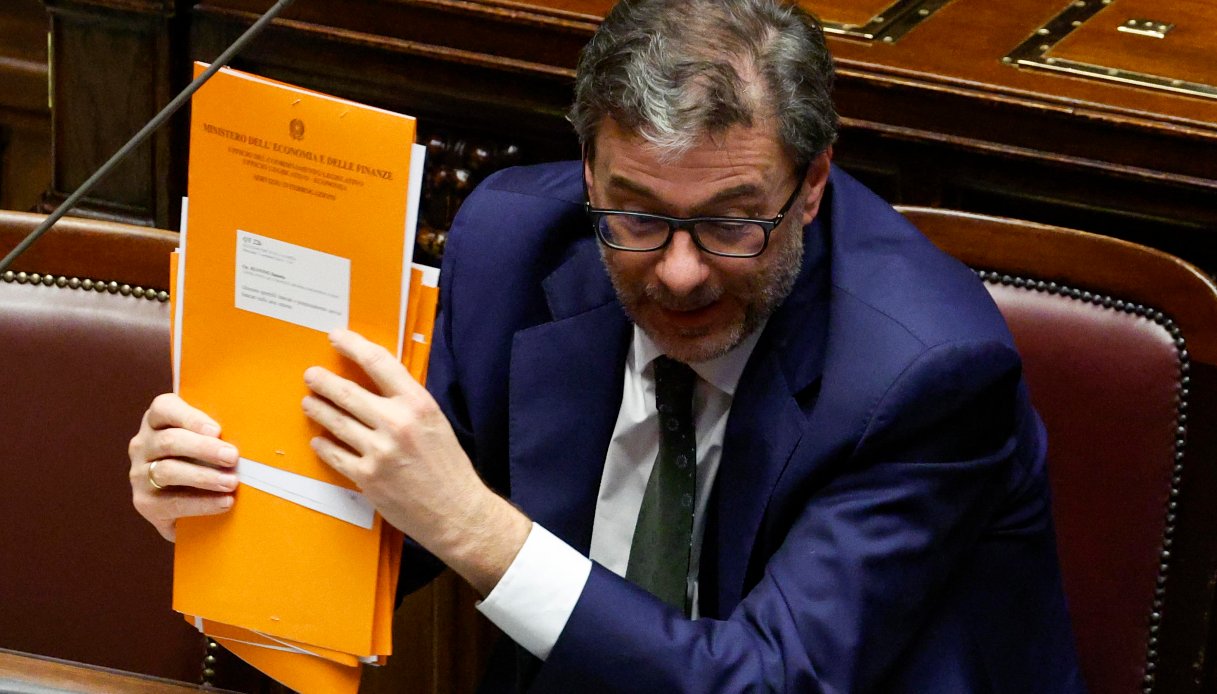 Sarà più semplice erogare risorse per il Pnrr, Giorgetti firma il decreto