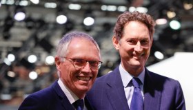 Chi prenderà il posto di Ceo di Stellantis, tra soluzioni interne ed esterne