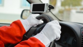 Mettersi alla guida a Natale, tutte le nuove regole a cui fare attenzione