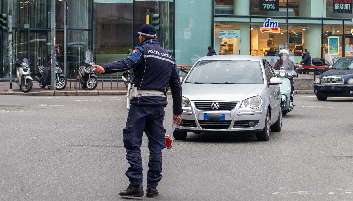 Nuovo Codice della strada, dal 14 dicembre stretta per chi guida in stato di ebrezza