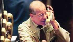 Una poltrona per due, il significato economico del finale: “Vendo 200 aprile a 142”