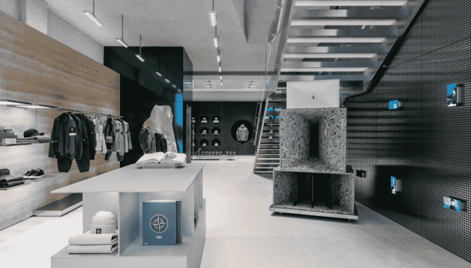 Stone Island apre il nuovo flagship store a Parigi