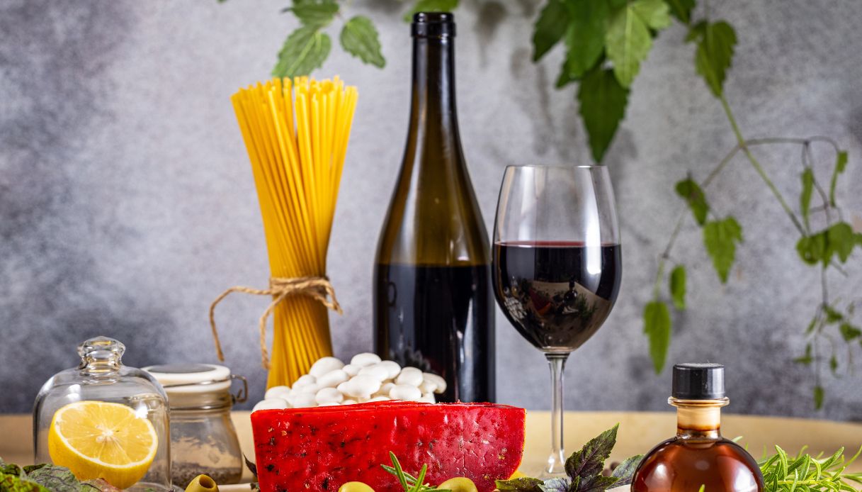 Esportazioni italiane aumentano del 56%: olio, pasta e vino Made in Italy conquistano il mondo