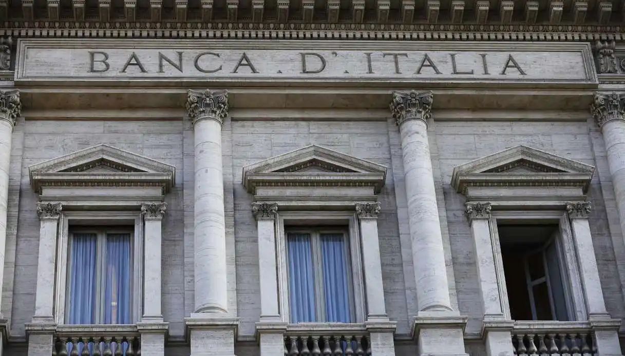 Tassi sui mutui e prestiti ancora in calo, ora si può risparmiare più di 1000 euro l’anno