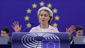 Competitività Ue, nella bozza interventi per abbassare le bollette di luce e gas: il piano 