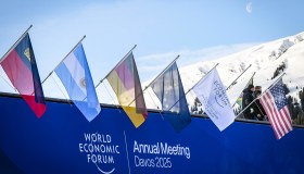 World Economic Forum, Zelensky a Davos: “Agli Usa non importa di perdere l’Europa”