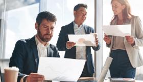 Lavori in crescita nel 2025, dagli esperti di AI e cybersecurity al turismo