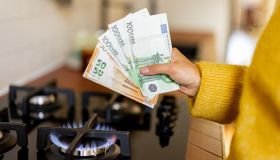 Aumenti bollette di luce e gas, sale il prezzo della spesa, da 493 a 671 euro in più a famiglia