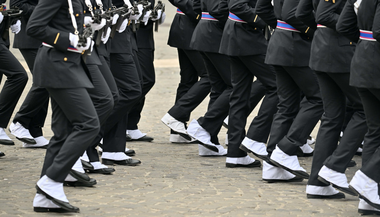 Concorso per 300 allievi marescialli dell’Aeronautica militare, i requisiti e le prove