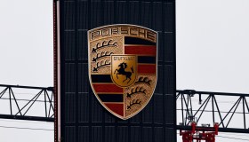 Crisi dell’auto in Germania, Porsche taglia 1.900 posti di lavoro