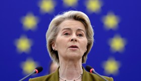 L’Unione europea ripensa il suo bilancio, servono 30 miliardi all’anno per ripagare il Pnrr