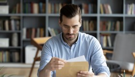 Assegno unico, Isee da rifare entro il 28 febbraio ma attenzione alla doppia scadenza