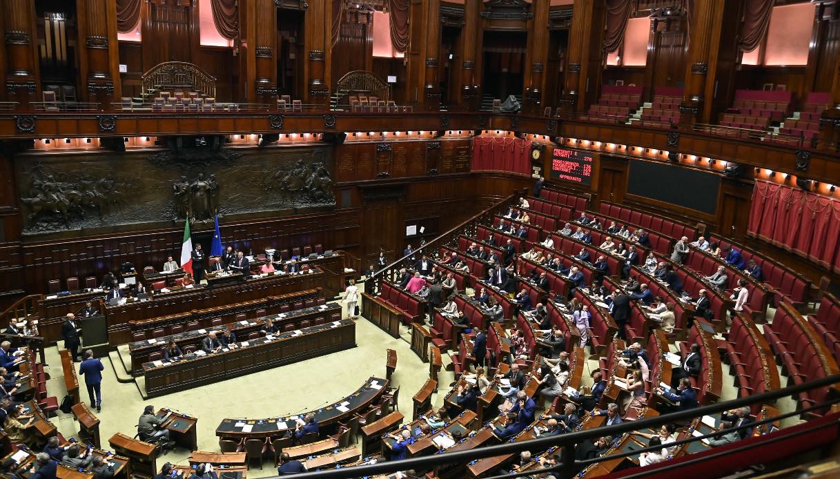 Il decreto Milleproroghe è legge, tutte le misure dalla rottamazione ai contratti a termine