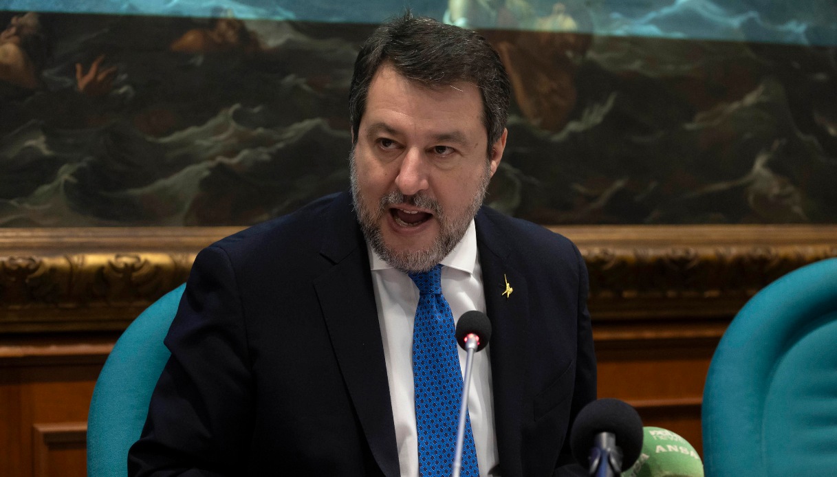 Rottamazione quinquies di Salvini, cartelle in 10 anni e 120 rate ma servono risorse