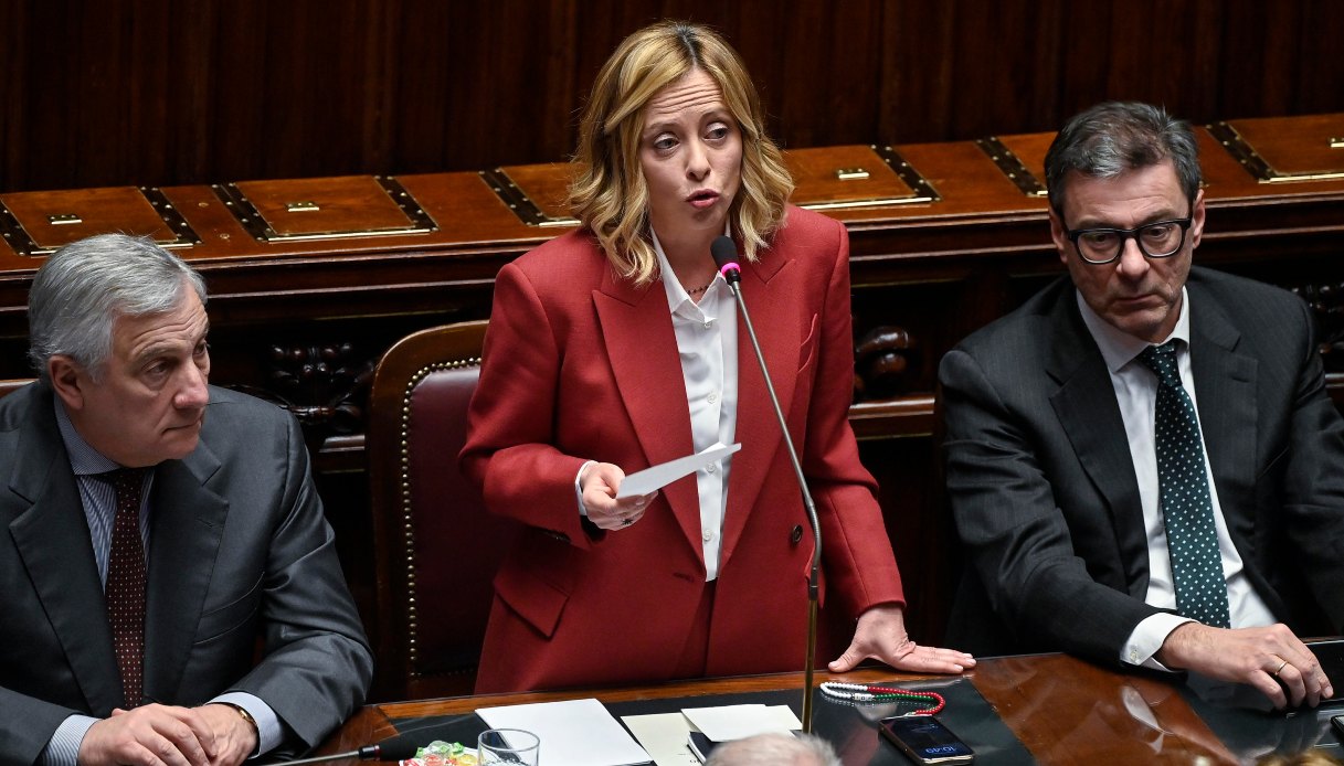 Caro bollette, lunedì atteso il decreto per abbassare i prezzi: il piano del governo