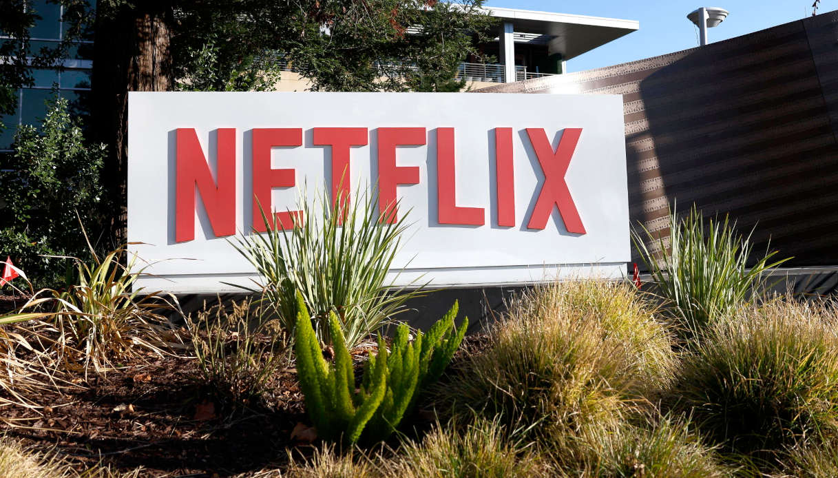 Da Netflix ad Amazon, le piattaforme streaming convocate dal Mic per i contratti degli artisti