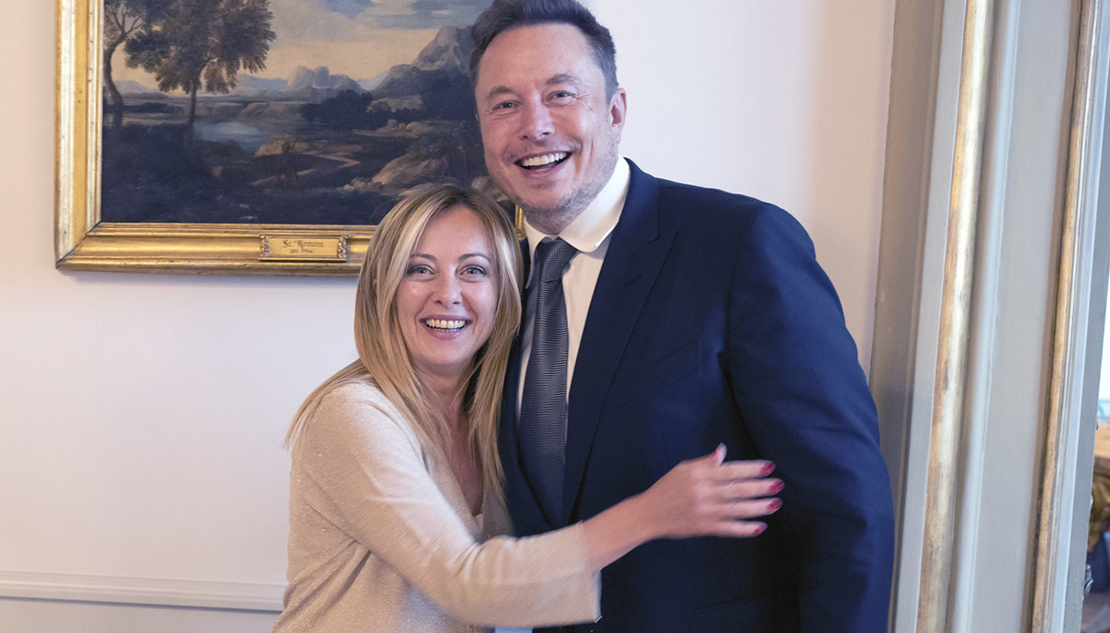 Il ddl Spazio agevola Elon Musk? Polemiche dopo l’approvazione alla Camera