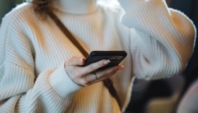 Truffa del curriculum via WhatsApp, dati e soldi rubati