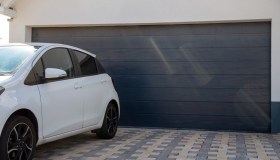 Prezzi di box e posti auto in aumento in città, dove conviene acquistare oggi