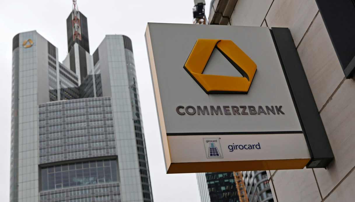 Bce autorizza Unicredit a salire al 29,9% di Commerzbank: gli sviluppi della vicenda