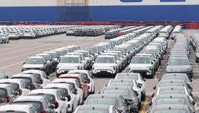 Dazi auto, la produzione si sposta negli Stati Uniti: il futuro di Stellantis