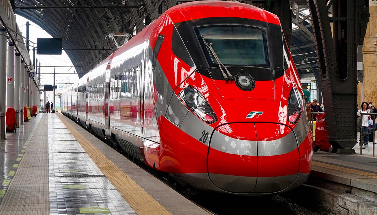 Come risparmiare sui treni Frecciarossa tra offerte e sconti sui biglietti